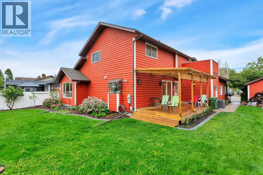 69 McCullough Crescent, Red Deer