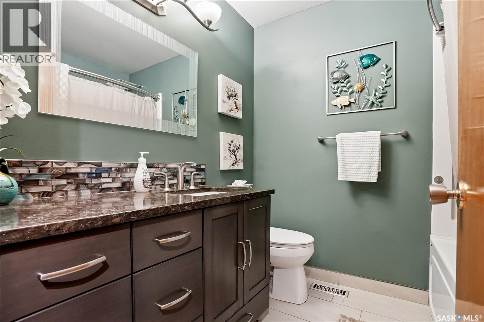 154 Mount Allison CRESCENT — photo 28