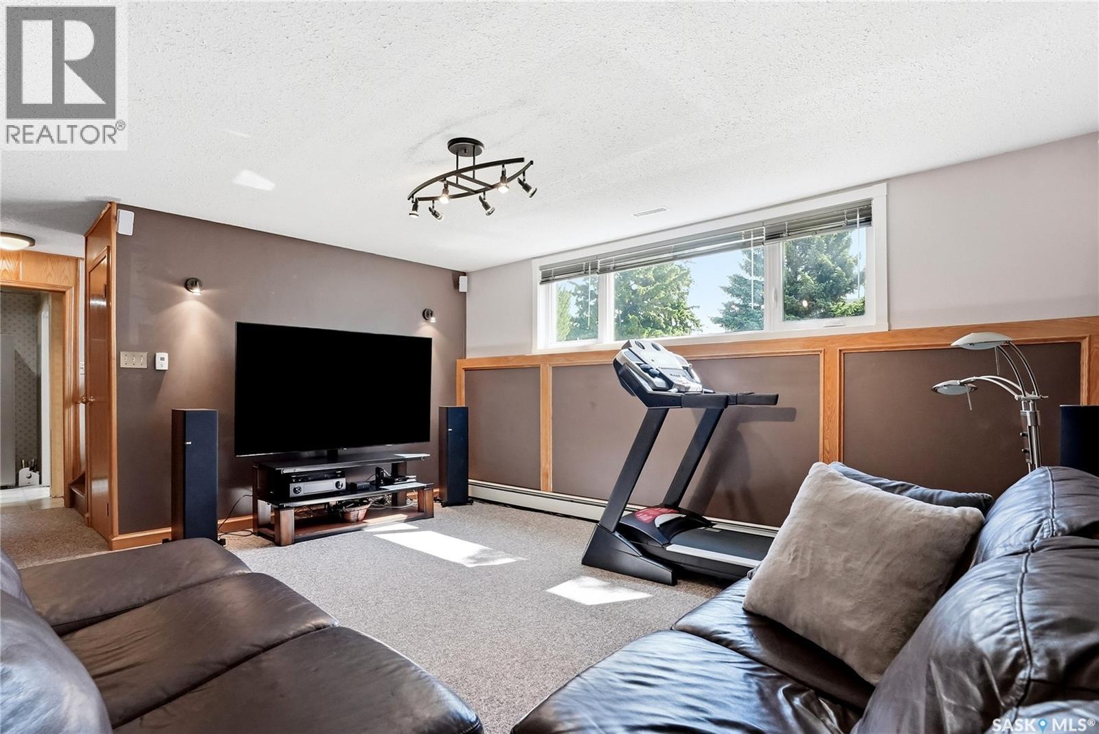 154 Mount Allison CRESCENT — photo 33