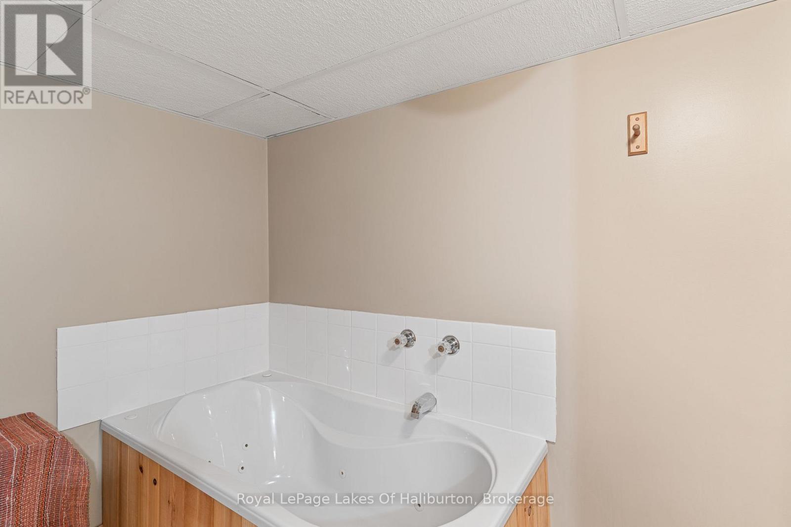 16741 HIGHWAY 118 - 36
