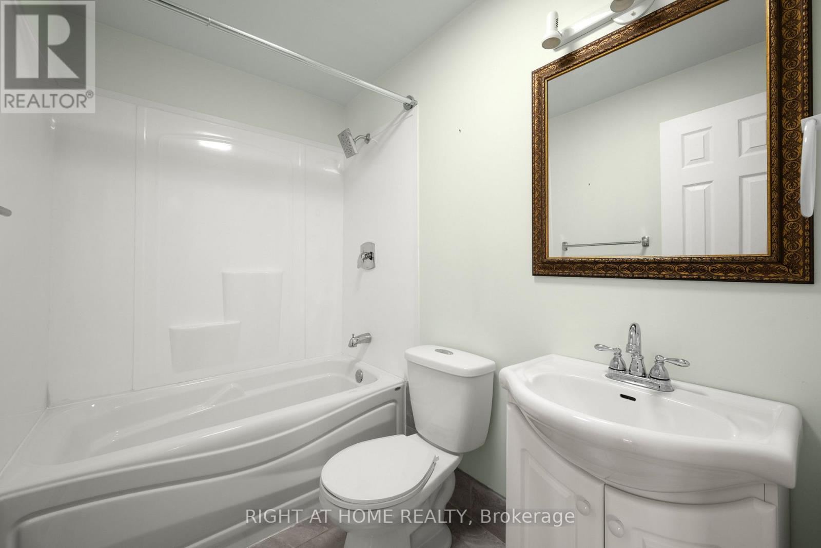 12 MAPLE GROVE ROAD - 23