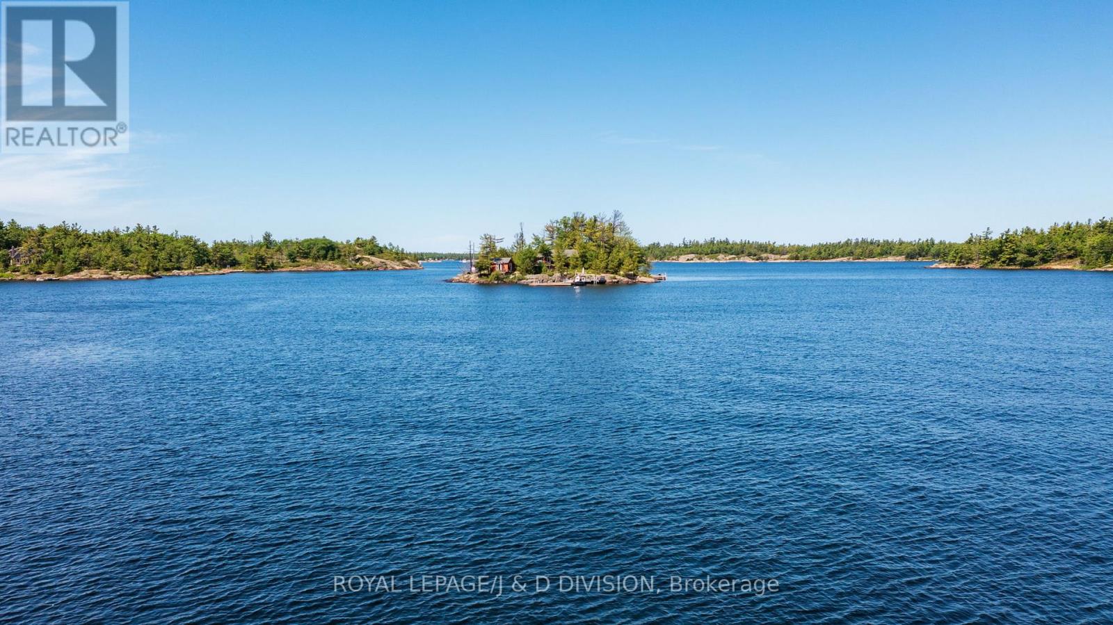 1 B254 EMERALD ISLAND - 44
