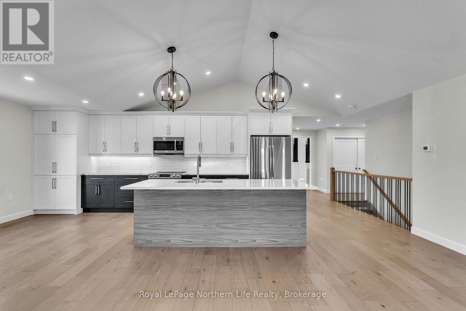 9 SILVER MAPLE LANE - 14