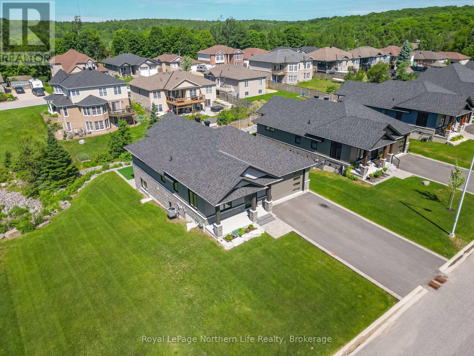 9 SILVER MAPLE LANE - 2