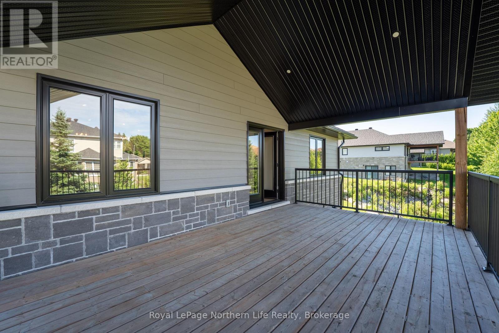 9 SILVER MAPLE LANE - 22