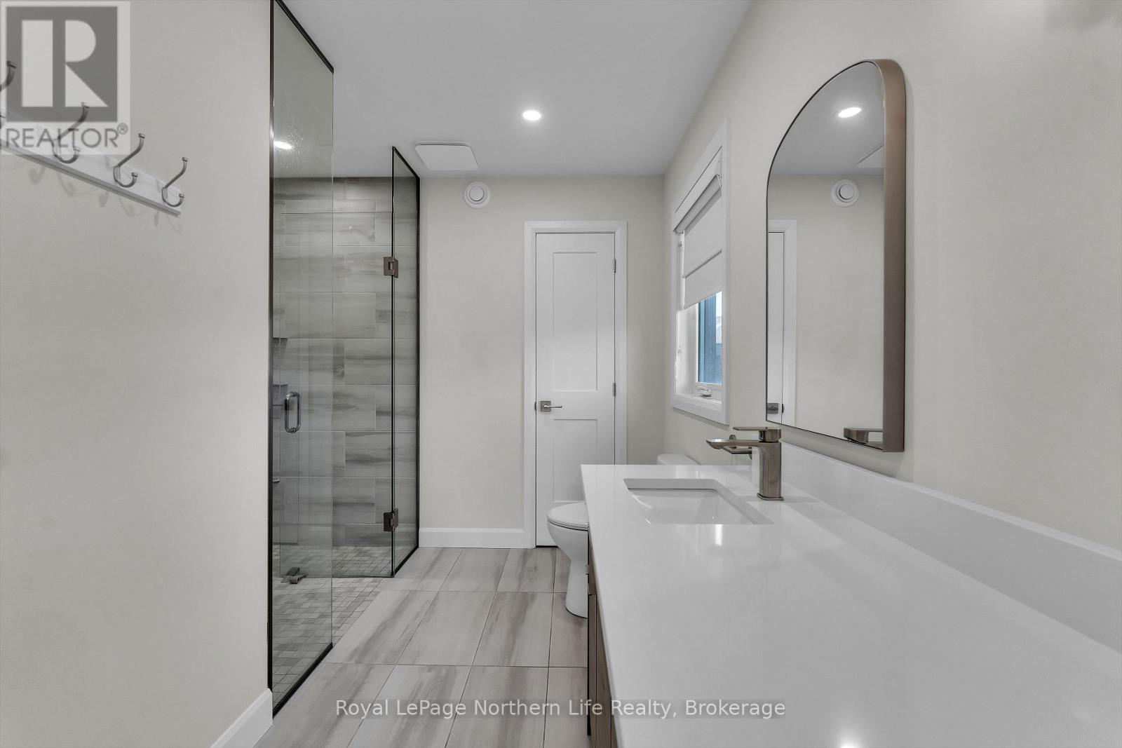 9 SILVER MAPLE LANE - 28