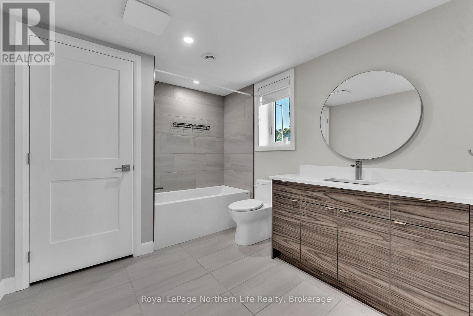 9 SILVER MAPLE LANE - 34