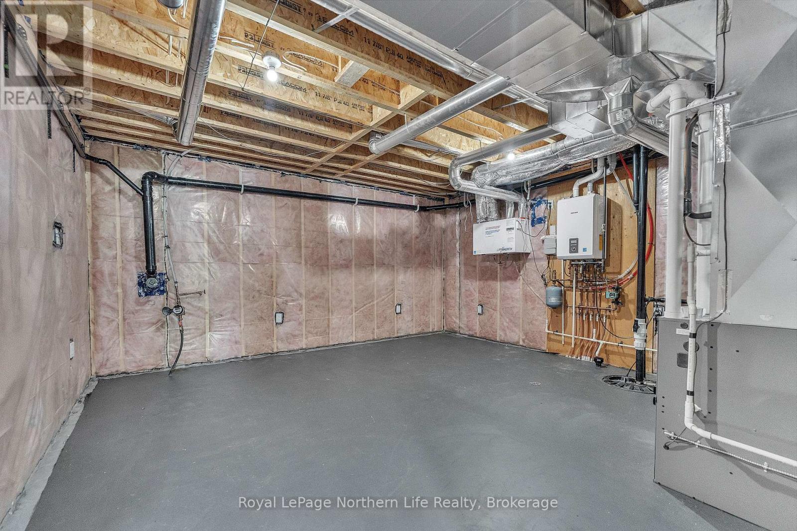 9 SILVER MAPLE LANE - 43