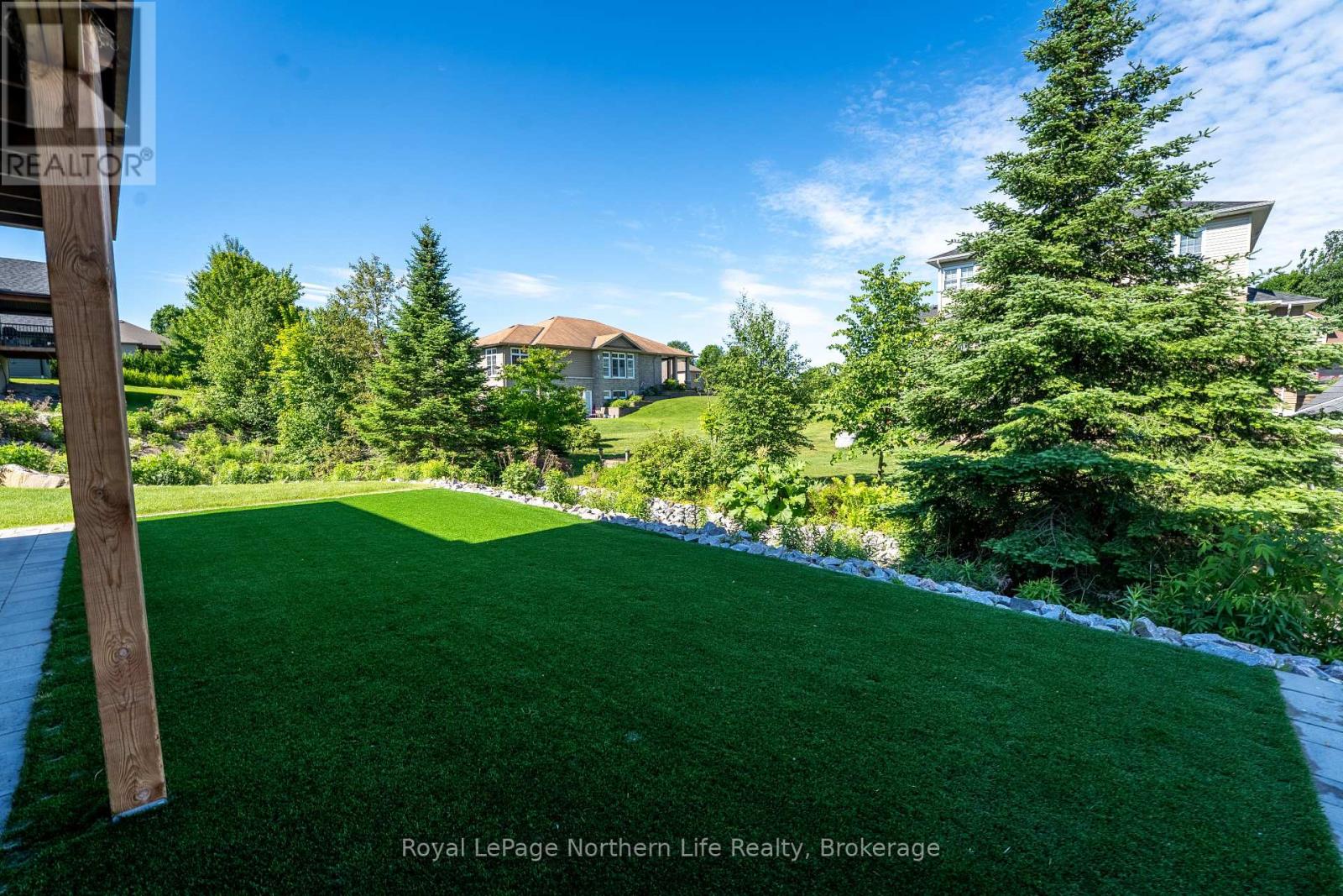 9 SILVER MAPLE LANE - 50