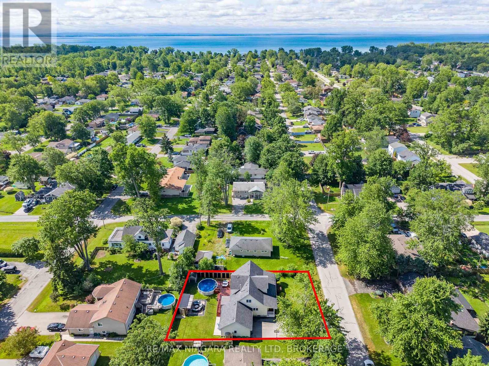 664 LAKEVIEW ROAD - 47