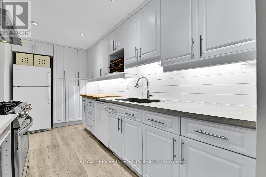 3 Bed, 3 Bath House for Sale in Ottawa – 95 – 6812 BILBERRY DRIVE, Ottawa – MLS# X13243426 - Image 8