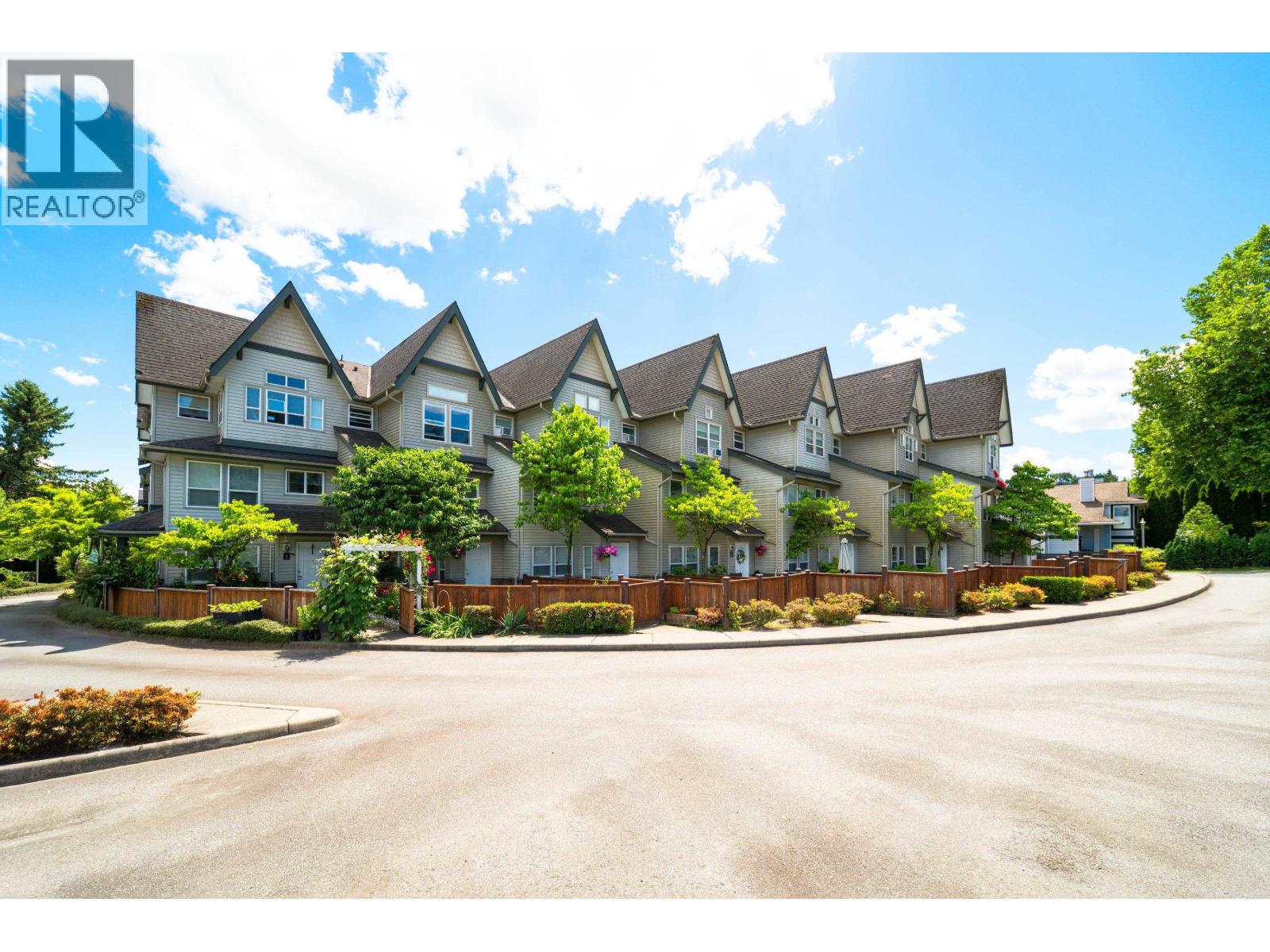 2 1380 CITADEL DRIVE