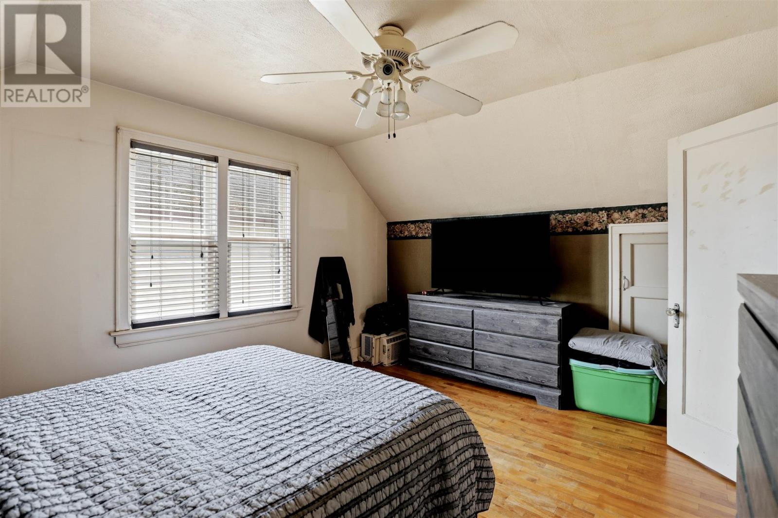 189 Church ST - 12