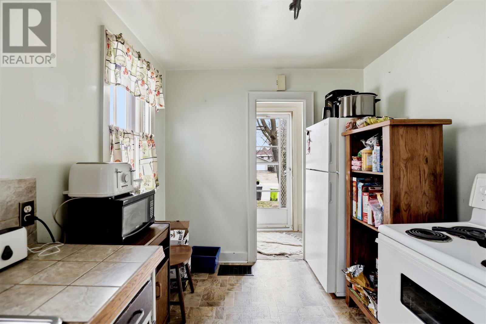 189 Church ST - 22