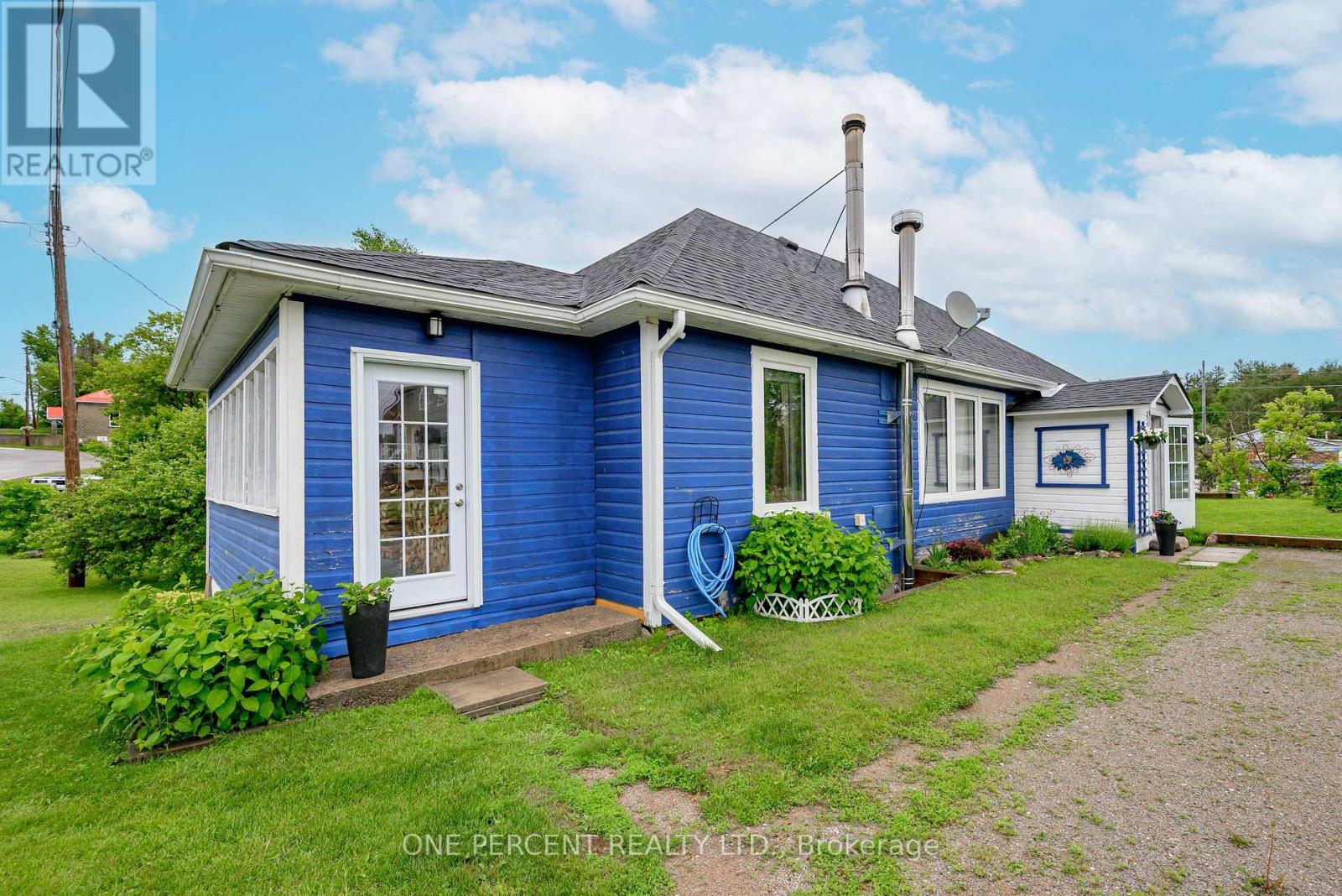 4982 MONCK ROAD - 4