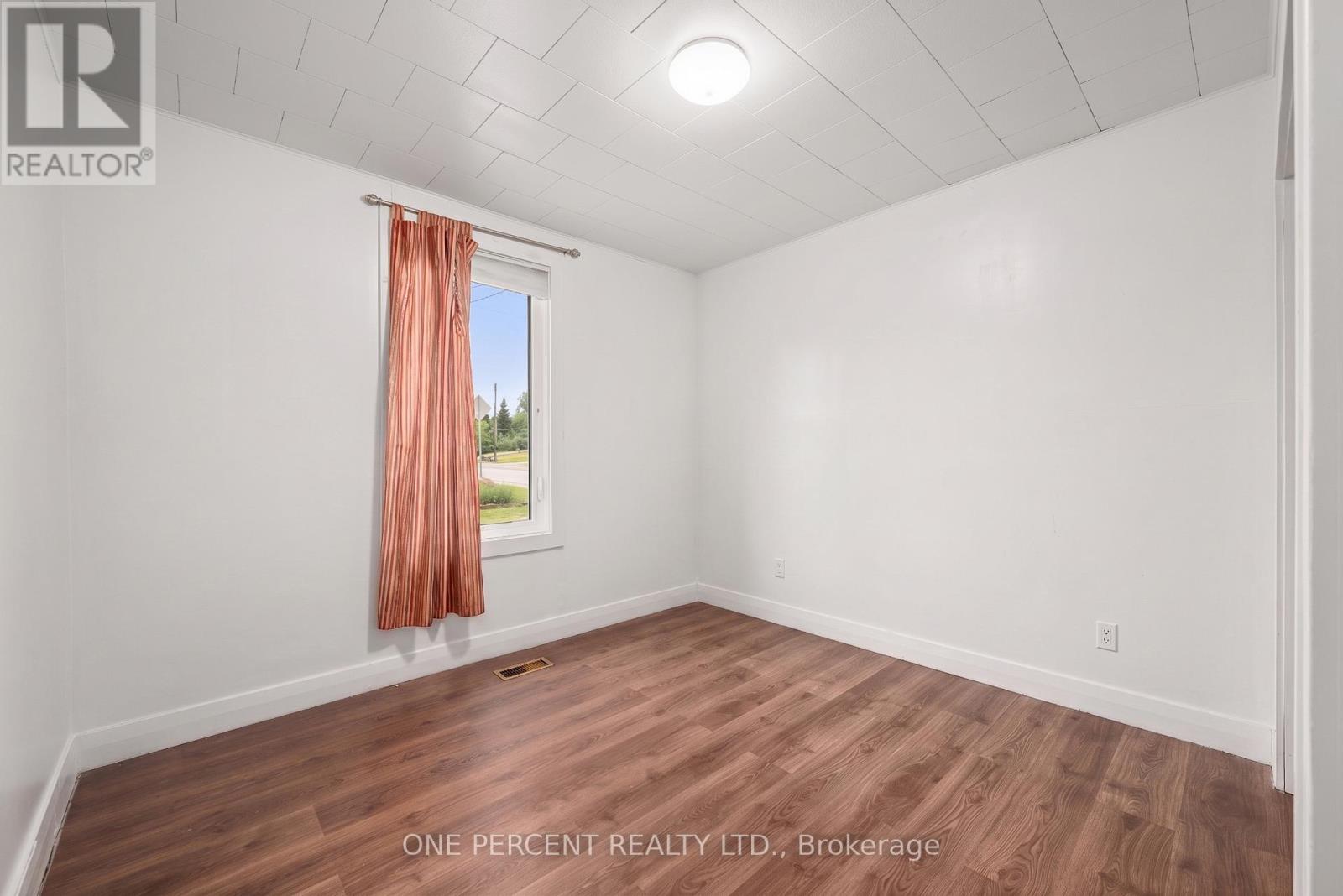 4982 MONCK ROAD - 24