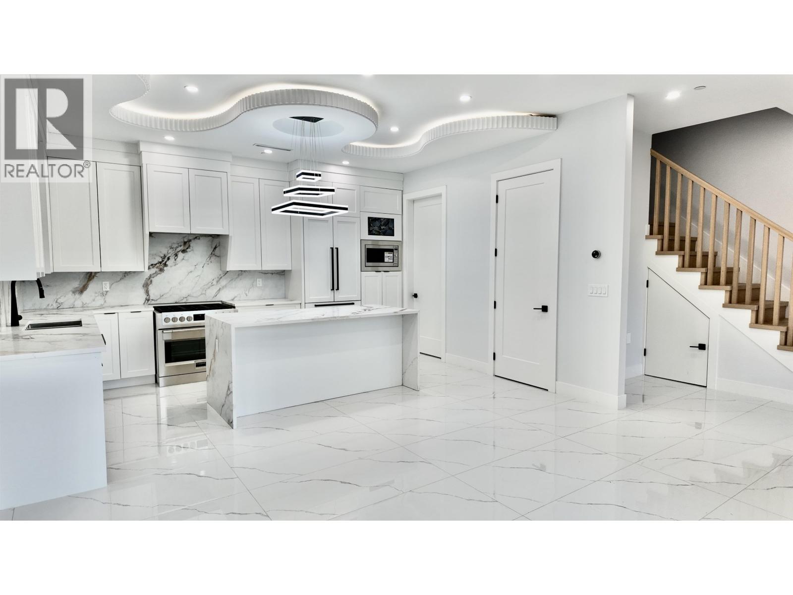 1330 E 64TH AVENUE, Vancouver