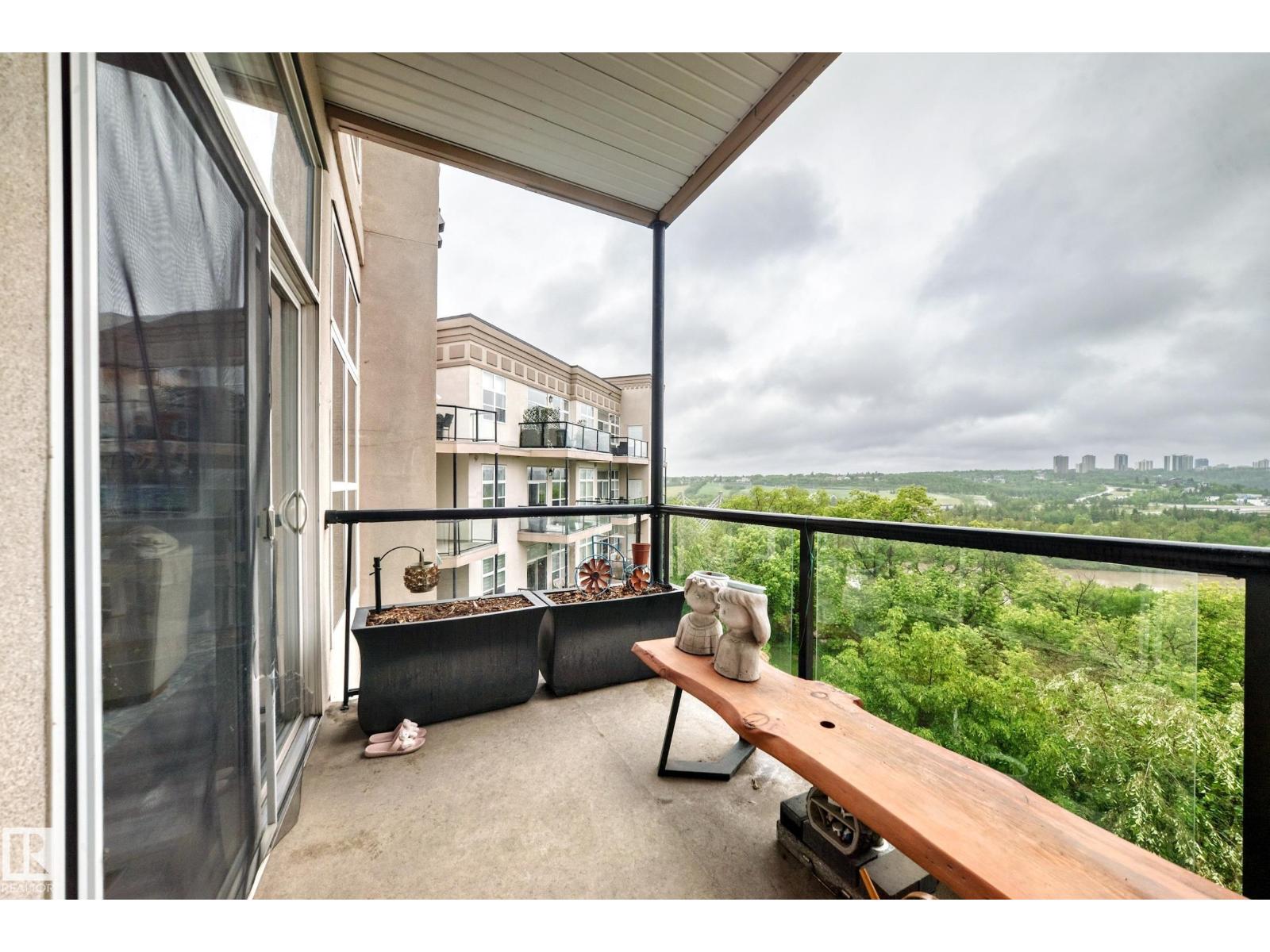 #414 9507 101 AV NW - 21