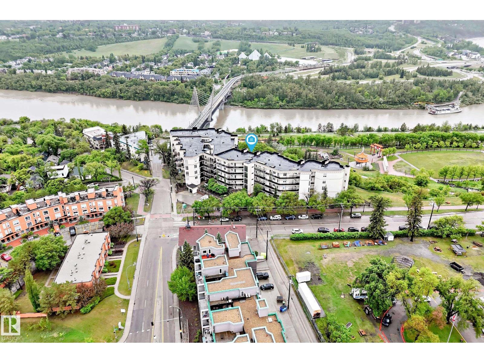 #414 9507 101 AV NW - 34