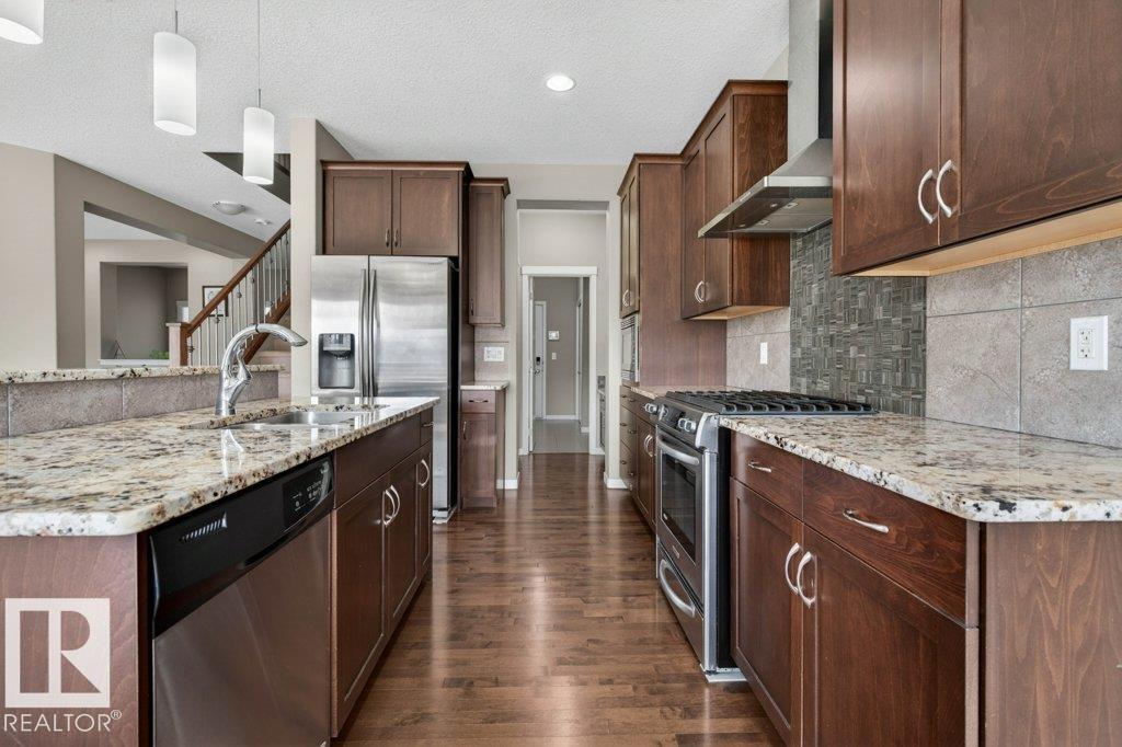 5315 20 AV SW SW - 13