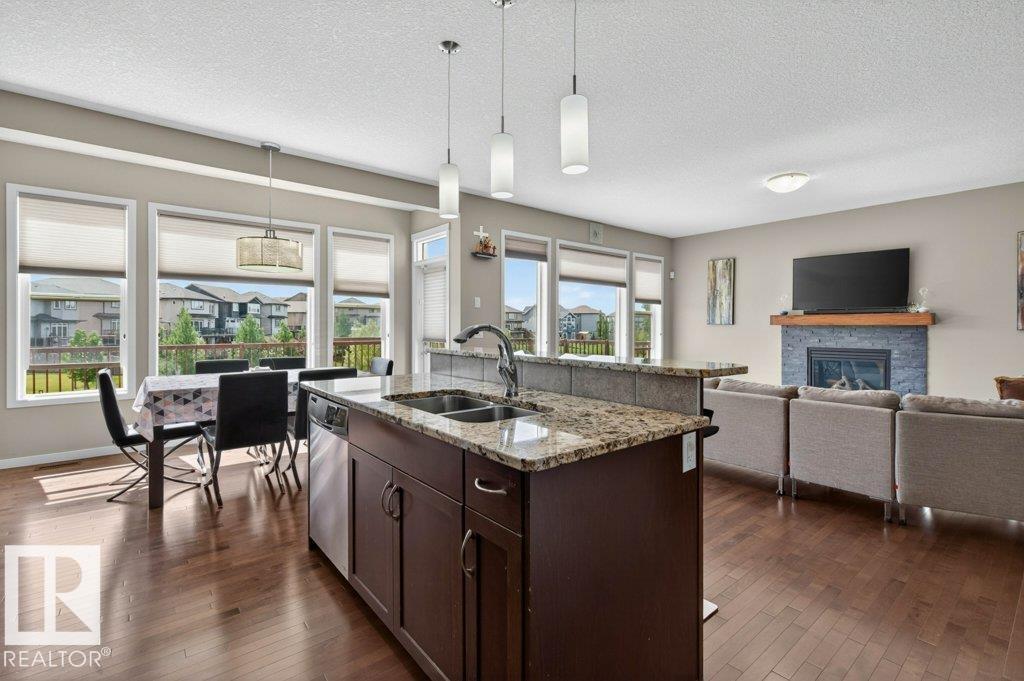 5315 20 AV SW SW - 14