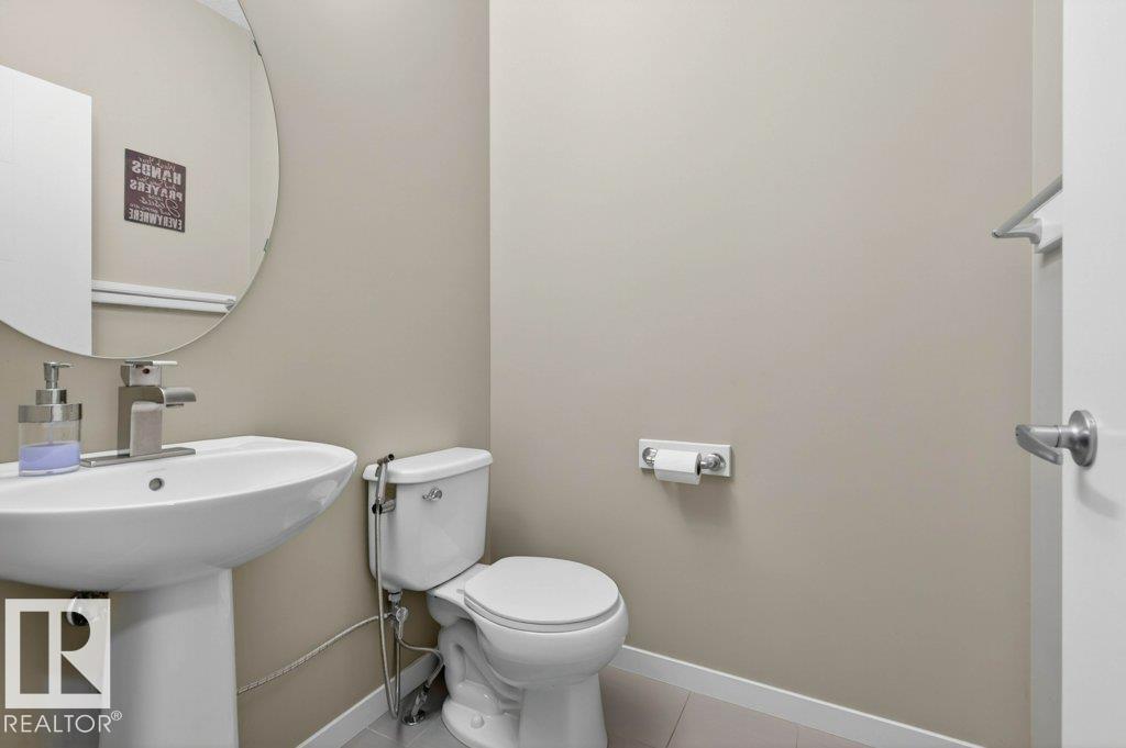 5315 20 AV SW SW - 18