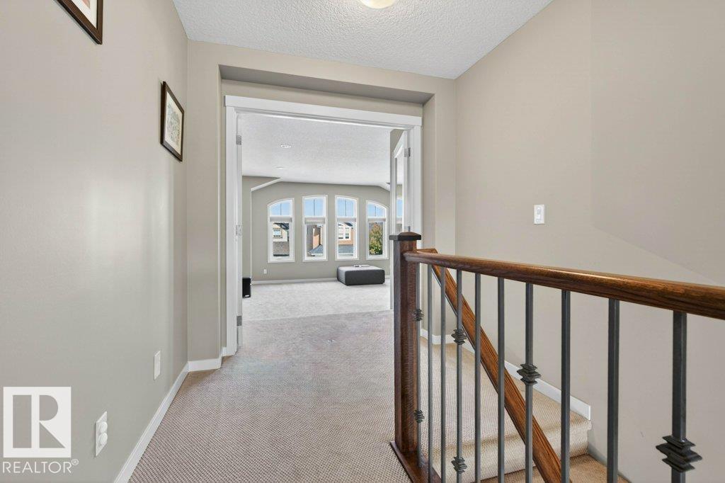 5315 20 AV SW SW - 19
