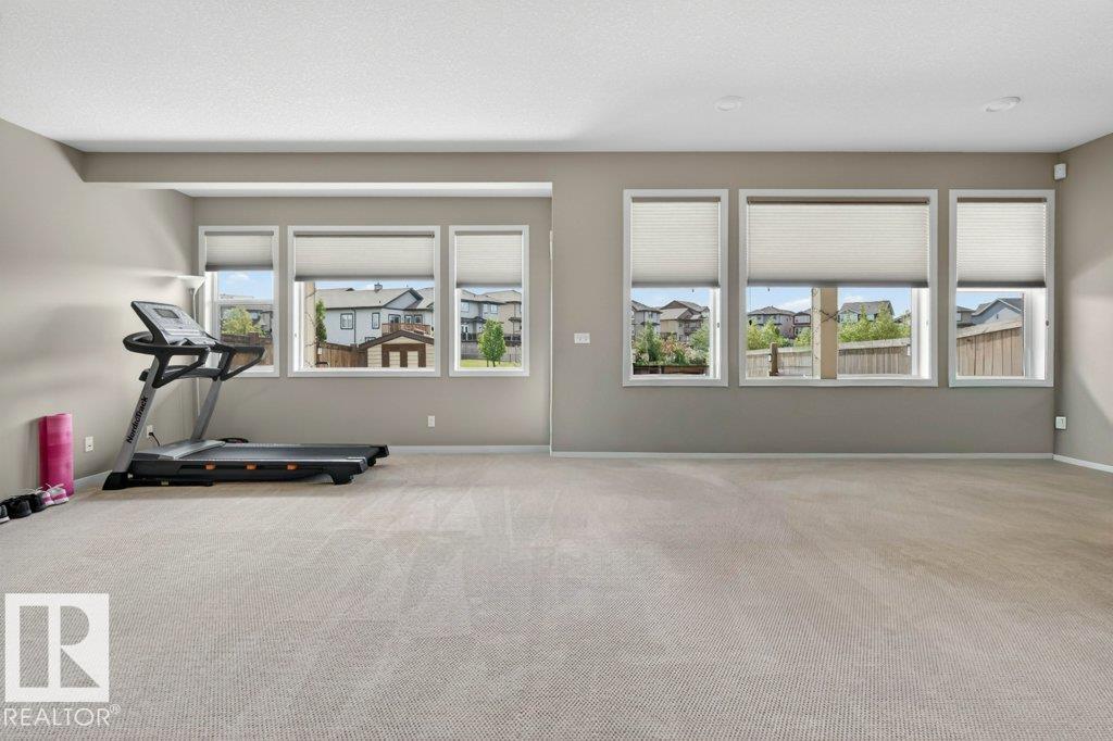 5315 20 AV SW SW - 39