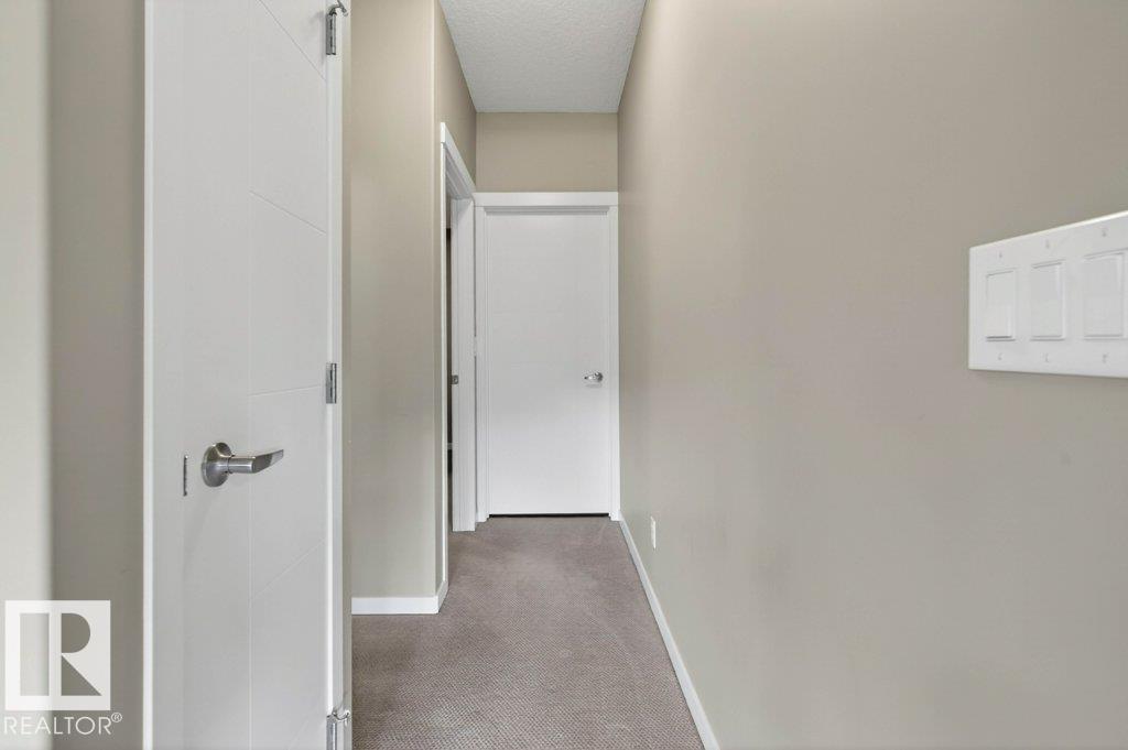 5315 20 AV SW SW - 40