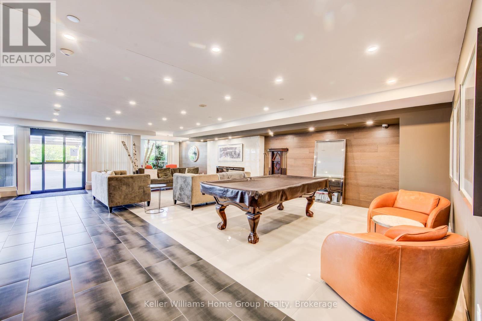 #901 150 WELLINGTON STREET E - 26