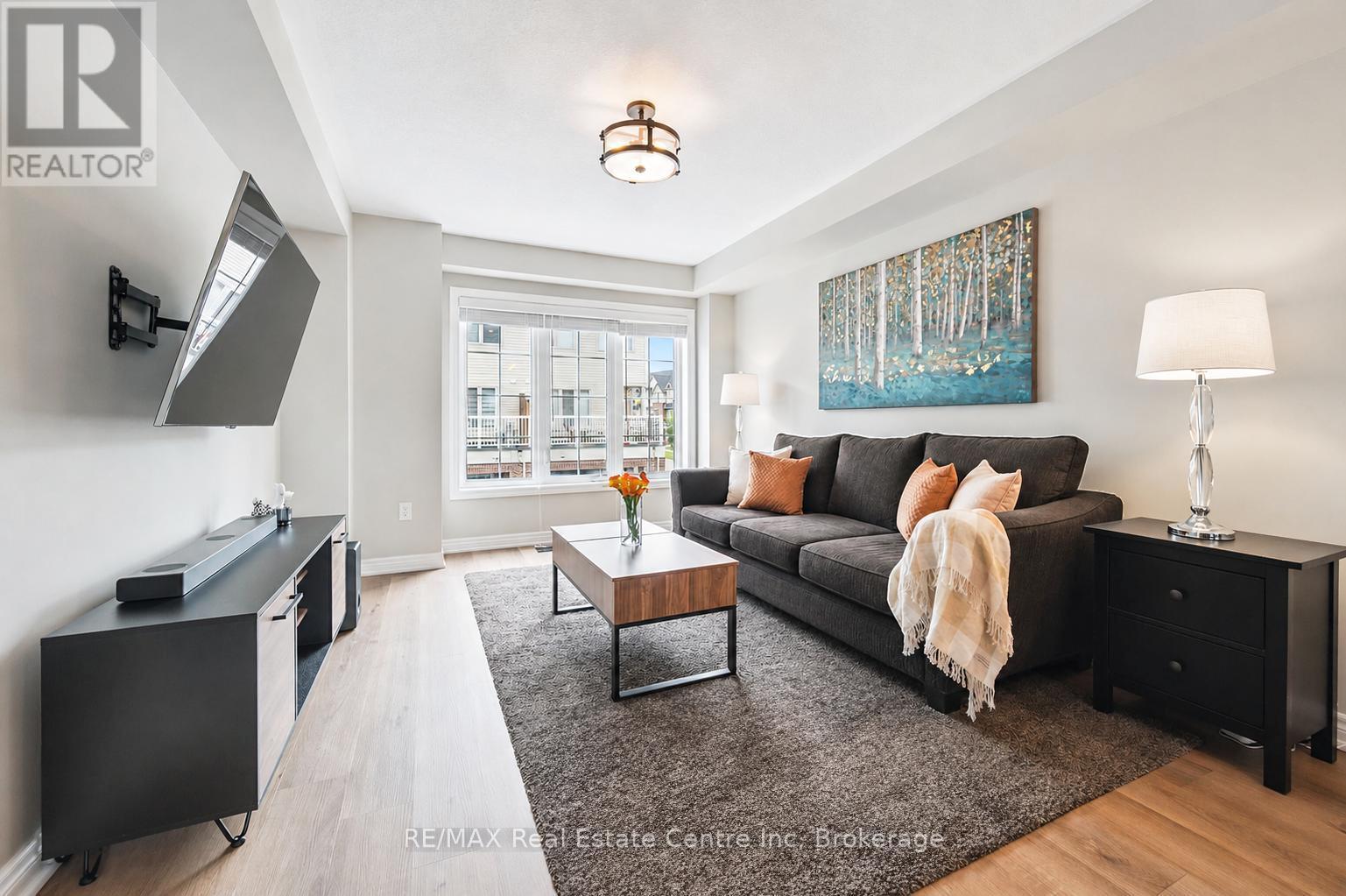 #2 395 LINDEN DRIVE - Image 6