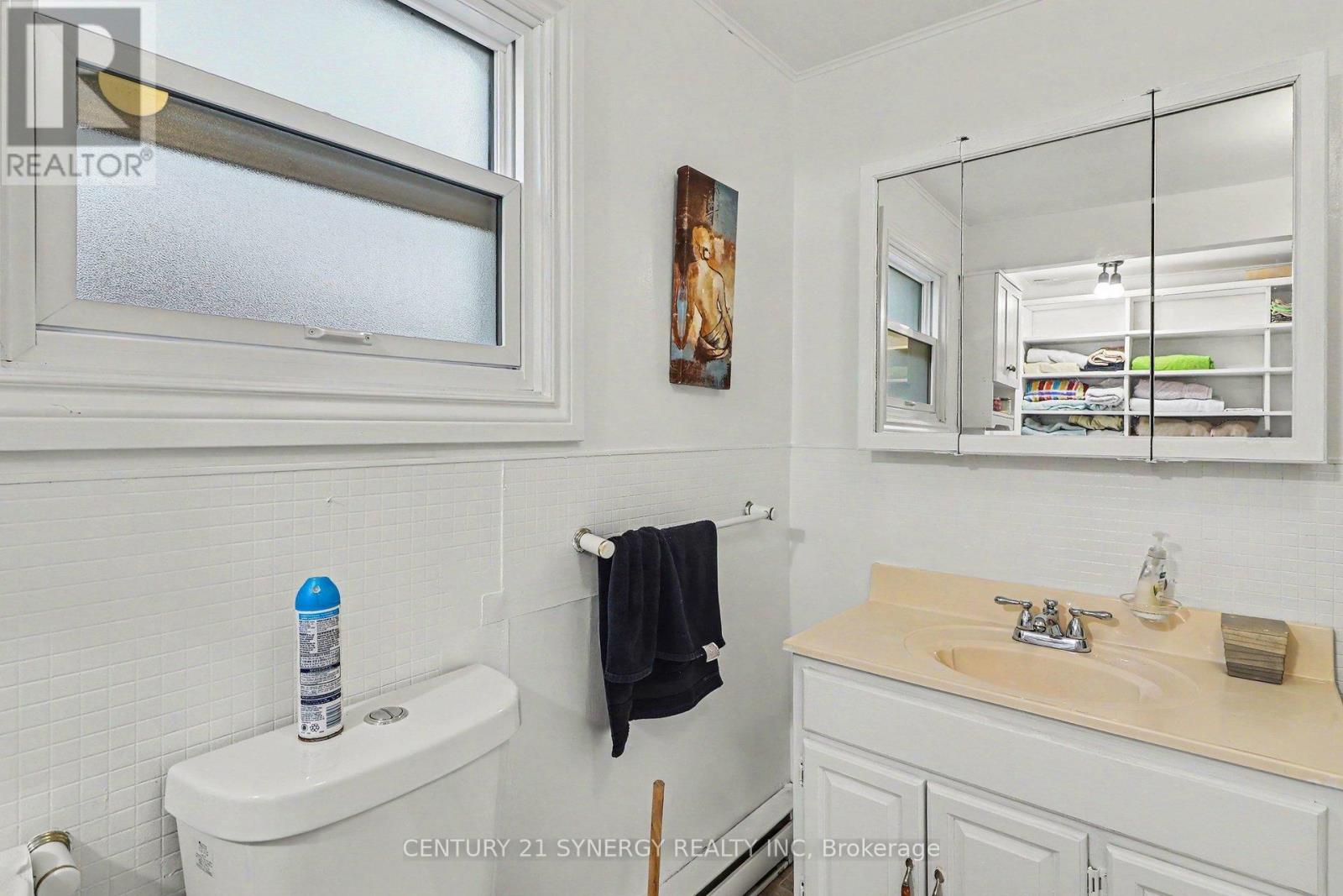 205 ST JOSEPH STREET - Image 15