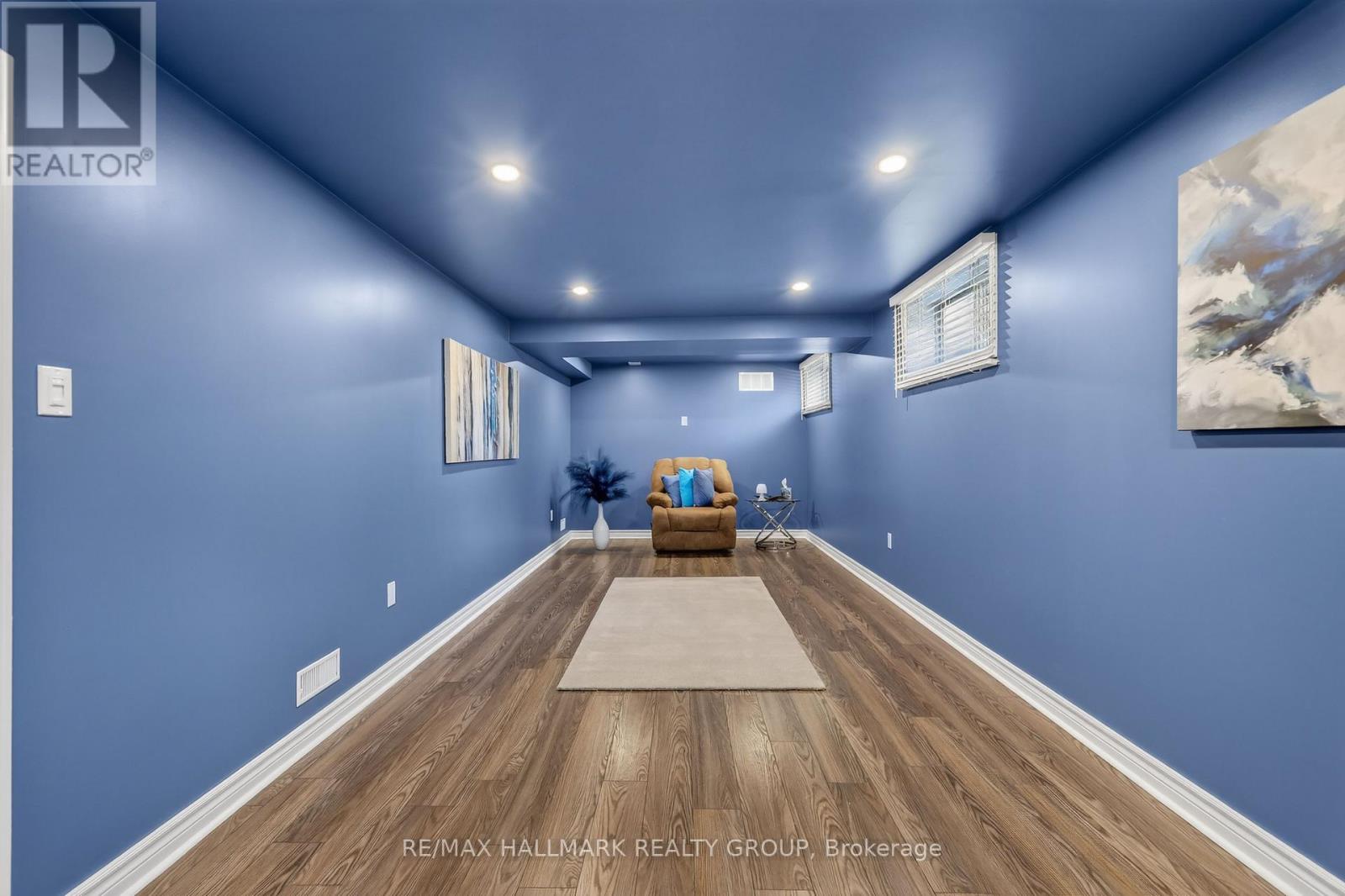 30 KIMBERLY AVENUE - 35