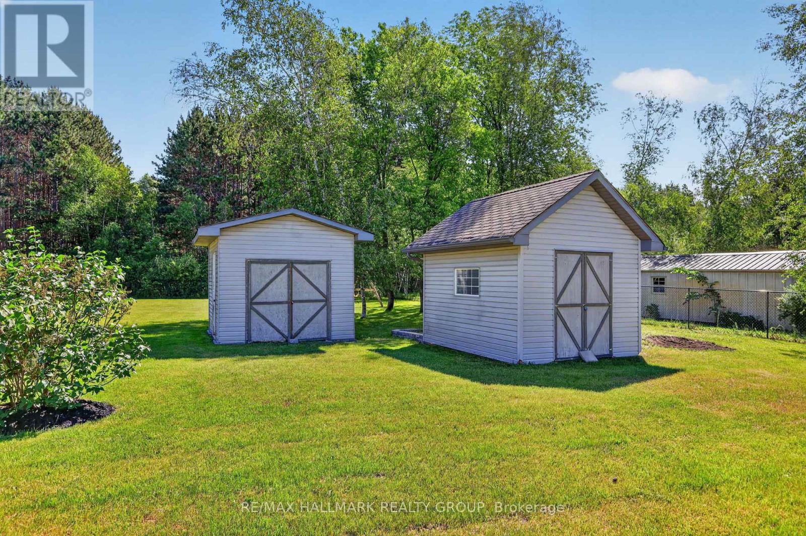 30 KIMBERLY AVENUE - 41