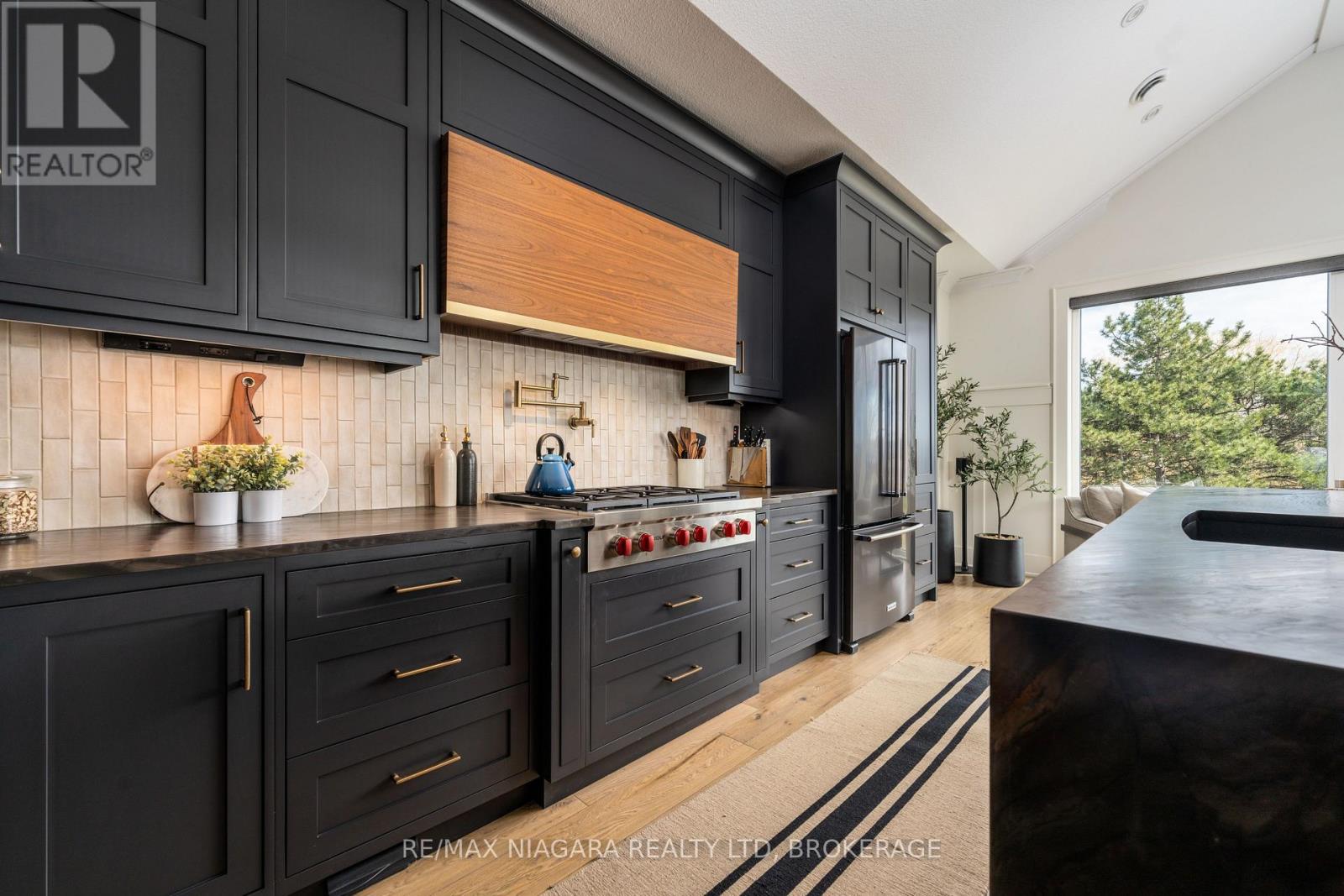 33 CANAL STREET - Image 11