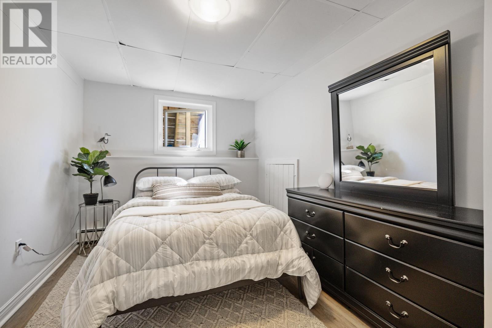 79 Waterside Road - 31