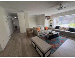 8063 138a Street, Surrey, BC V3W9B3 Photo 10