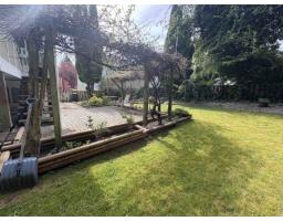 8063 138a Street, Surrey, BC V3W9B3 Photo 24