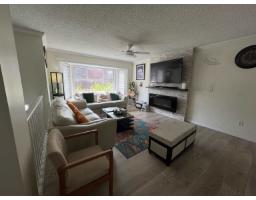 8063 138a Street, Surrey, BC V3W9B3 Photo 6
