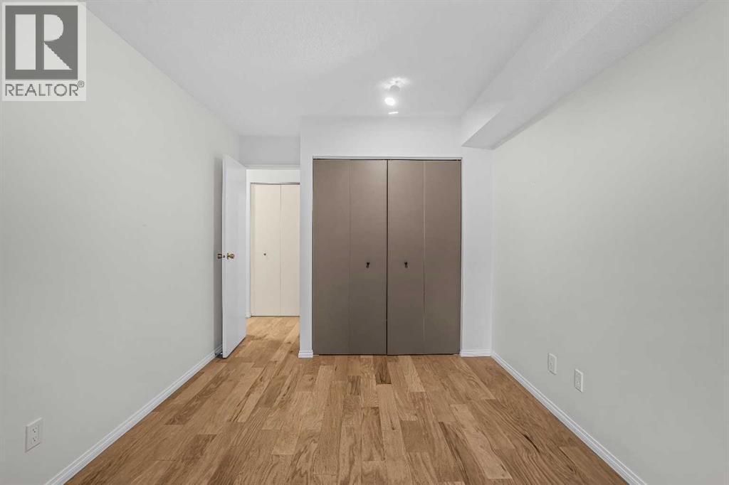 #102 417 Beaver Street - 33