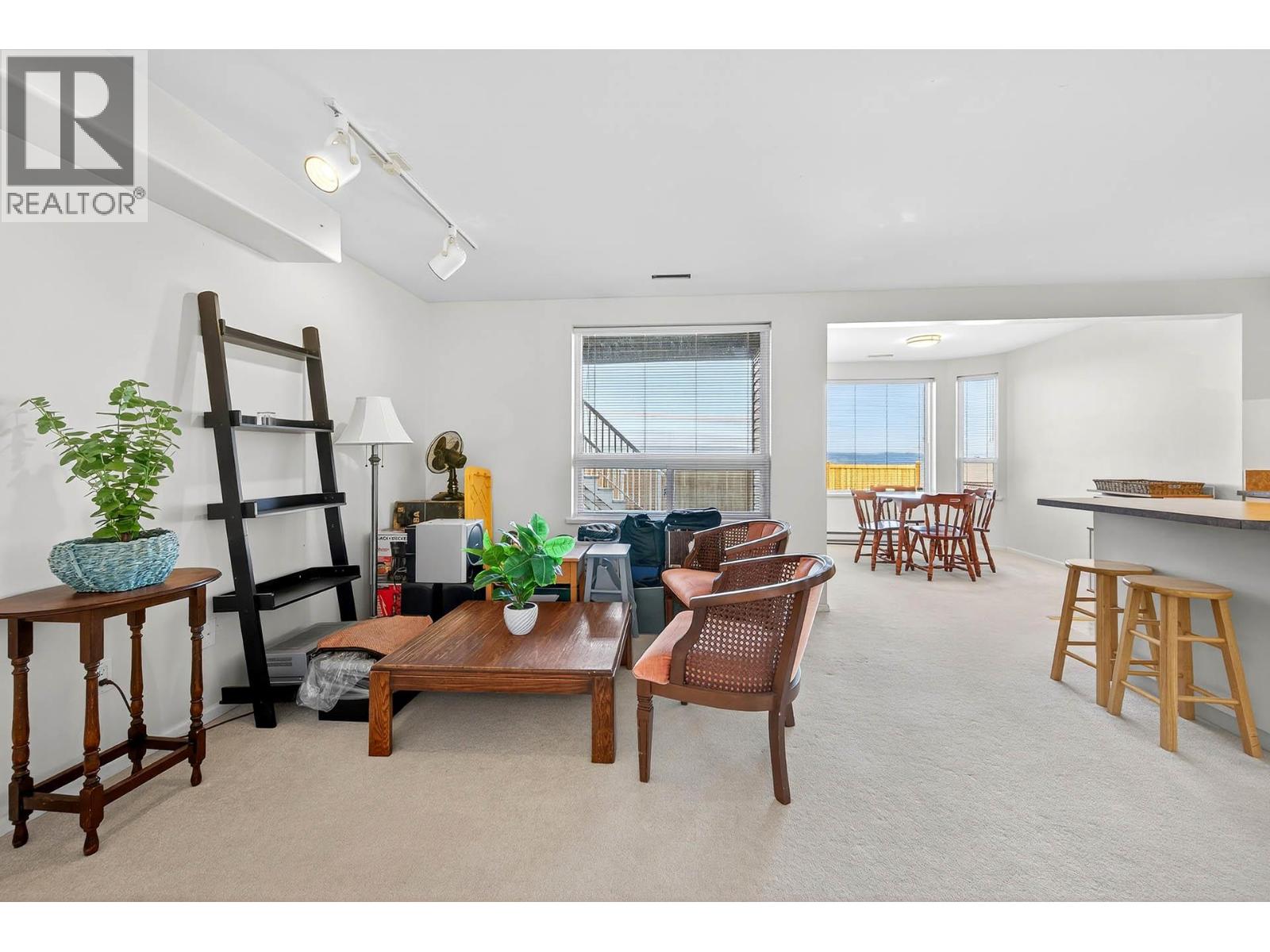 992 Canongate Crescent - 39