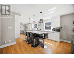 Family room - 45 Cleaveholm Drive, Halton Hills, ON L7G3E3 Photo 11