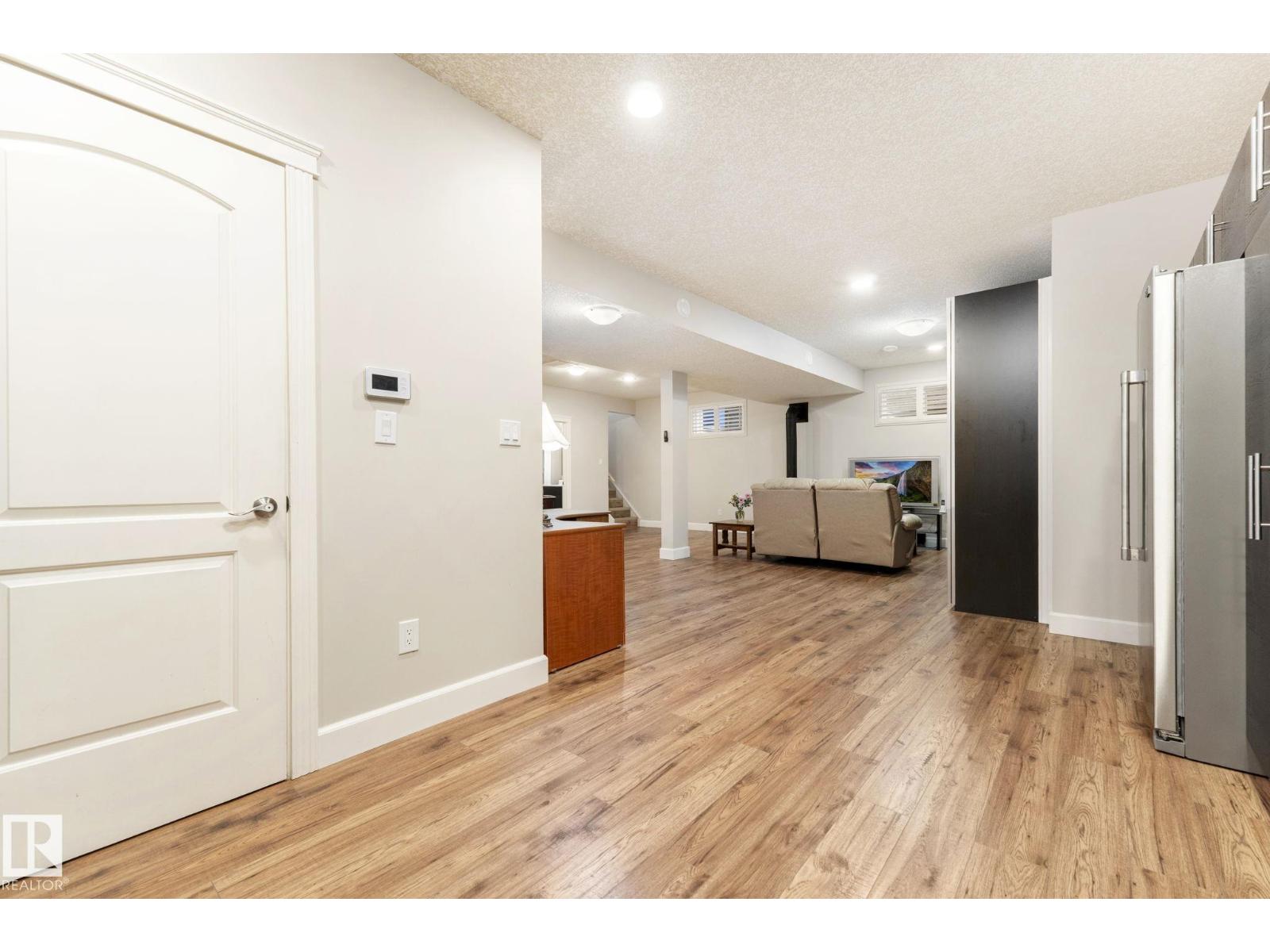 13407 161 AV NW - 46