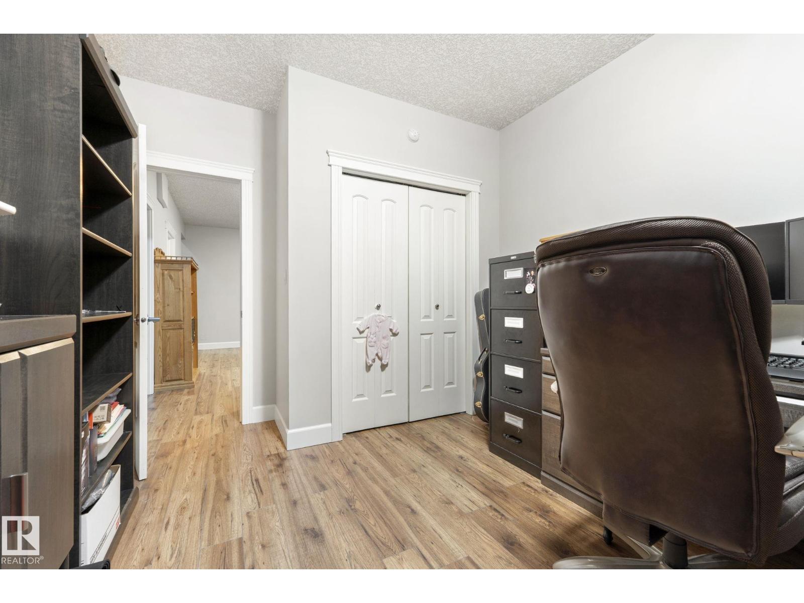 13407 161 AV NW - 52