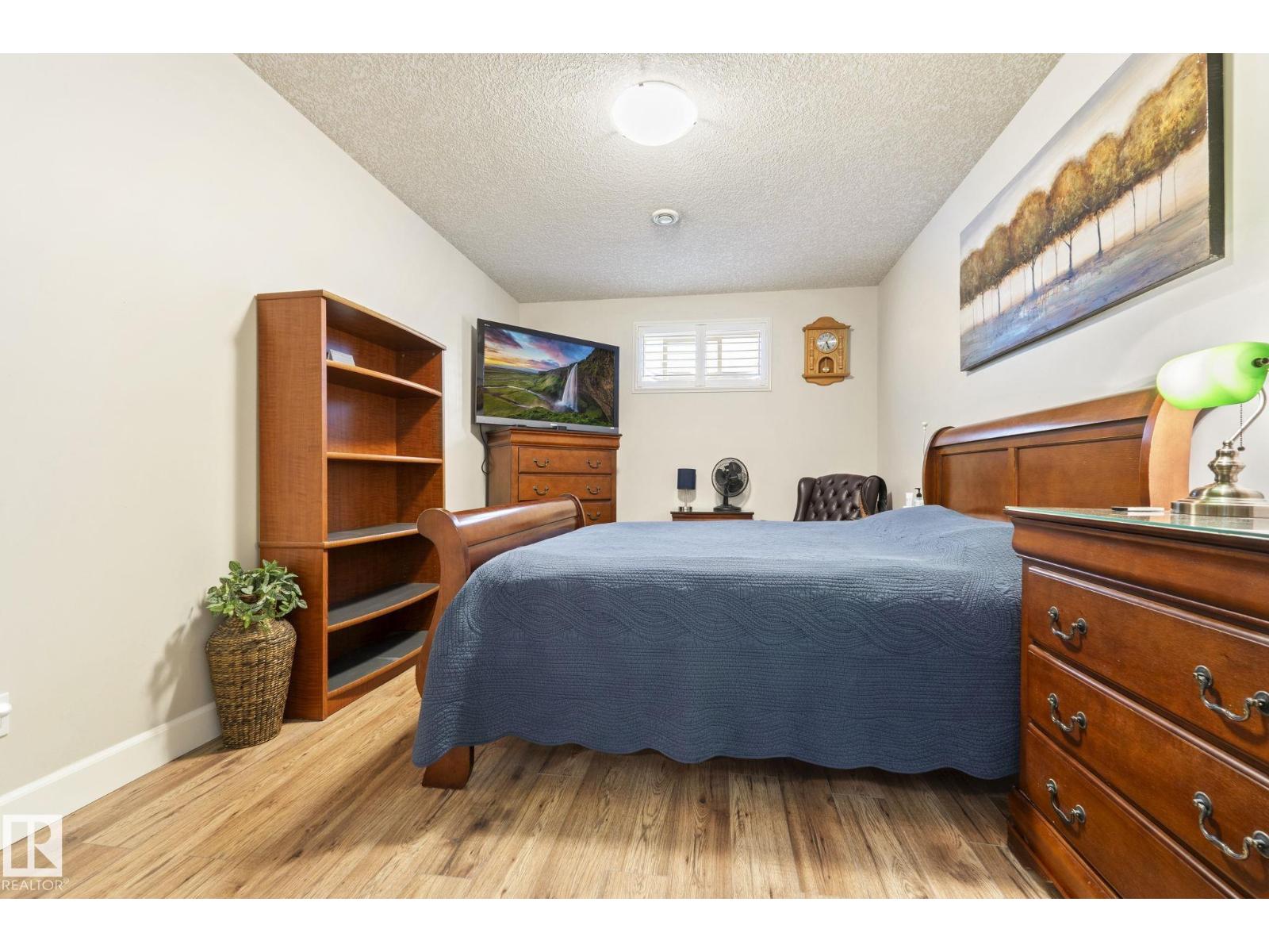 13407 161 AV NW - 49