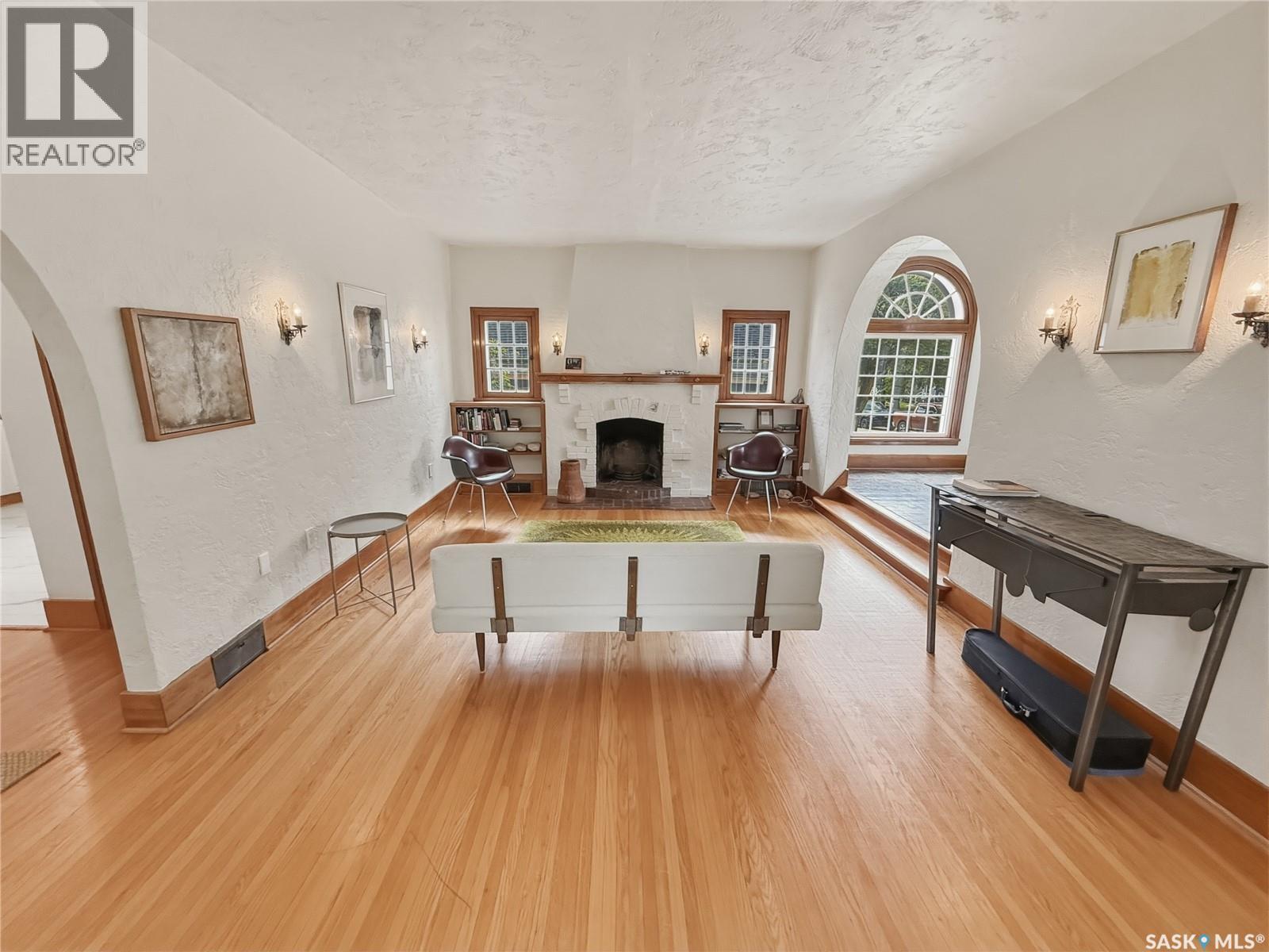 577 2nd AVENUE NE - photo 3