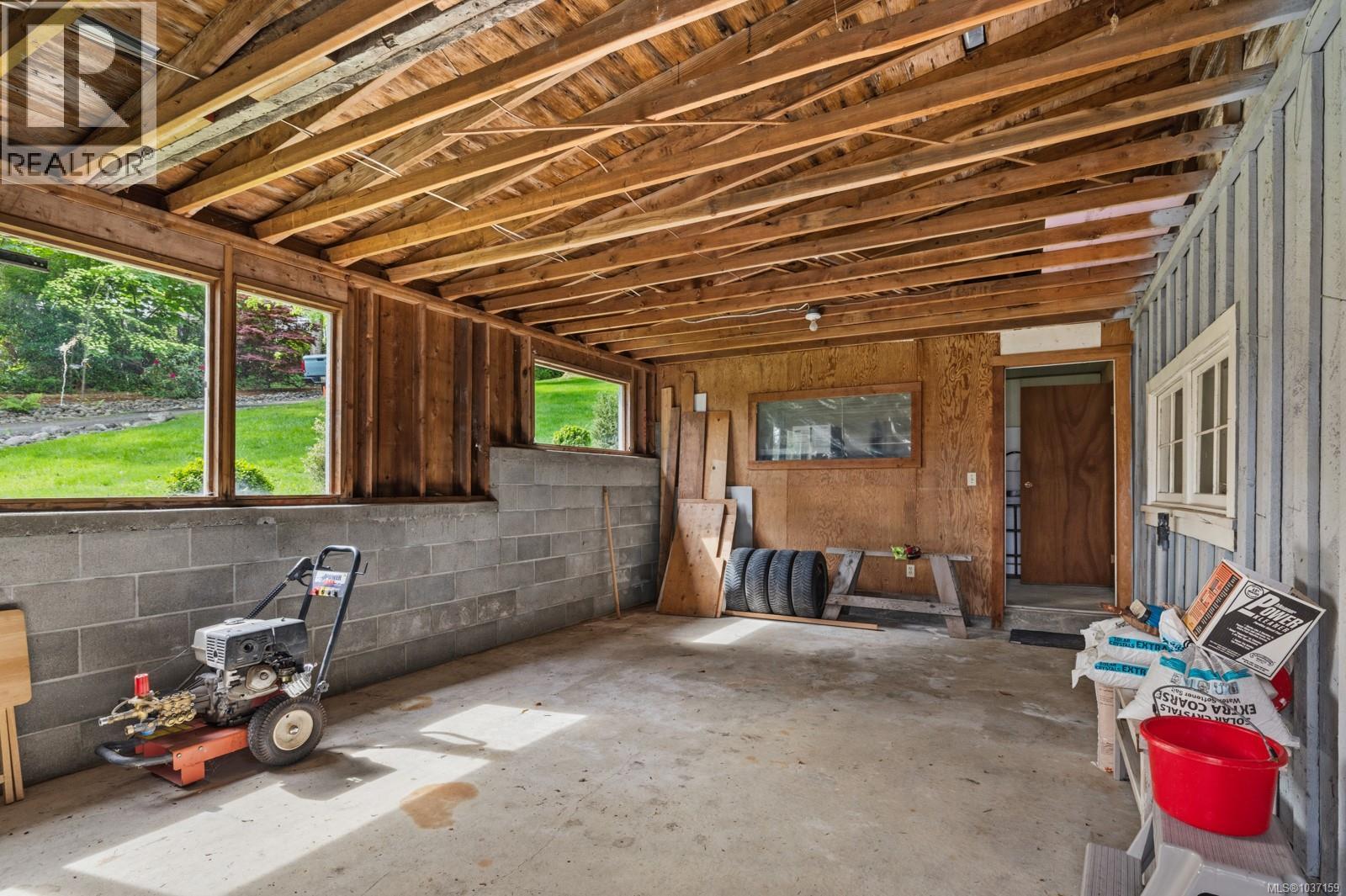 1809 Pritchard Rd - 40