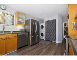8585 Broadway Street, Chilliwack Proper South, Chilliwack, BC V2P5V4 Photo 10