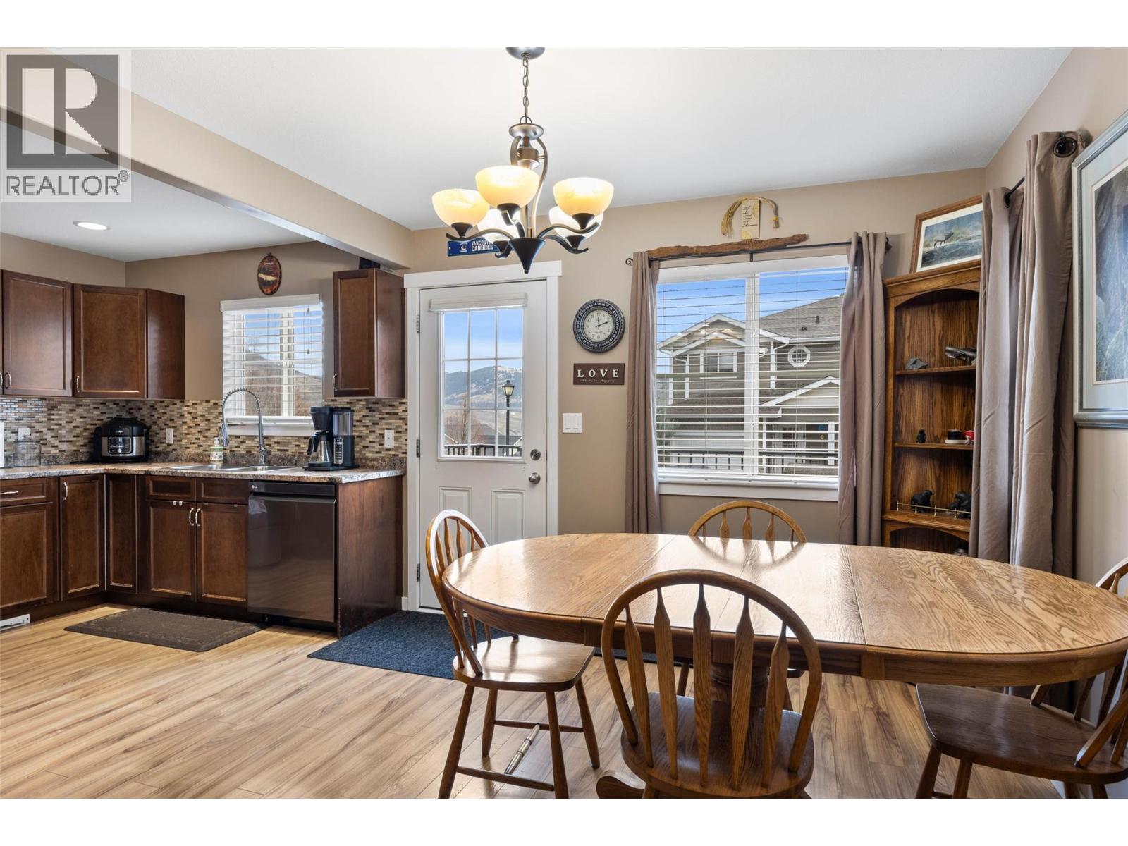 #17 930 Stagecoach Drive - 4