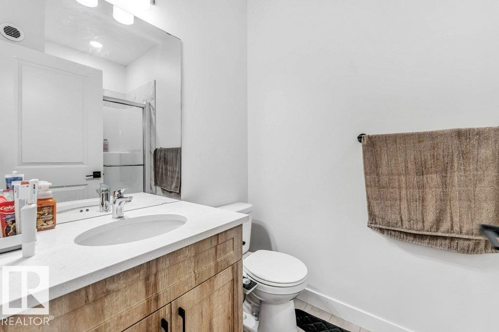 423 28 ST SW - 16